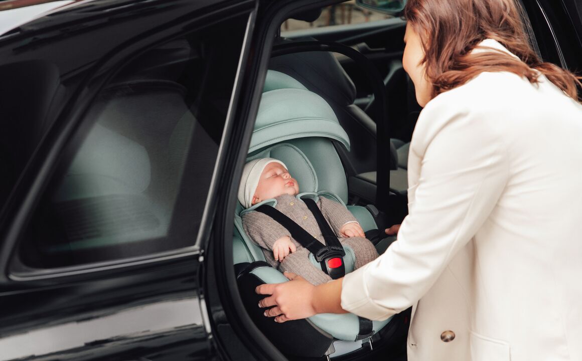 BABY SAFE PRO newborn car seat Britax Romer
