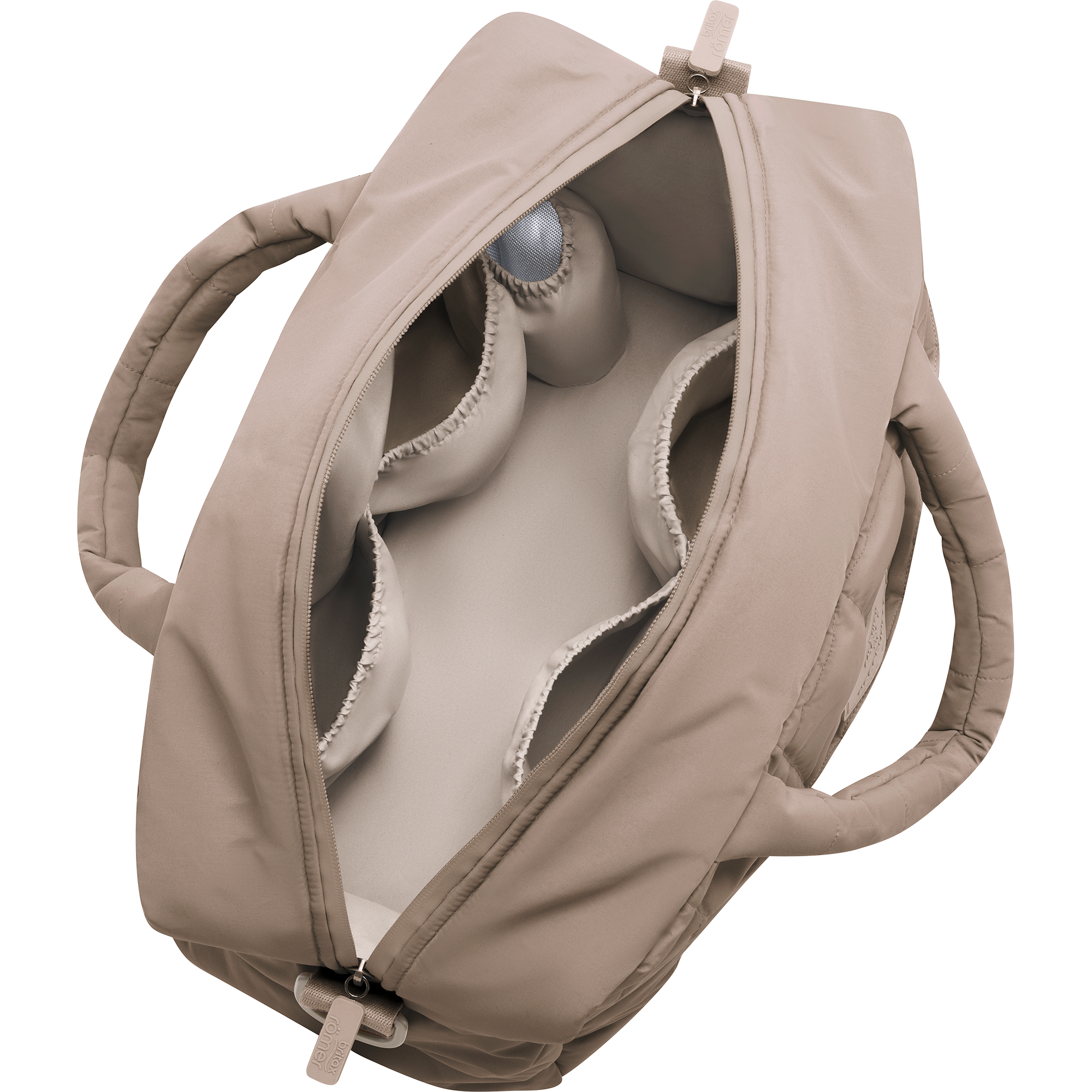 Quilted changing bag by Done by Deer | Britax Römer