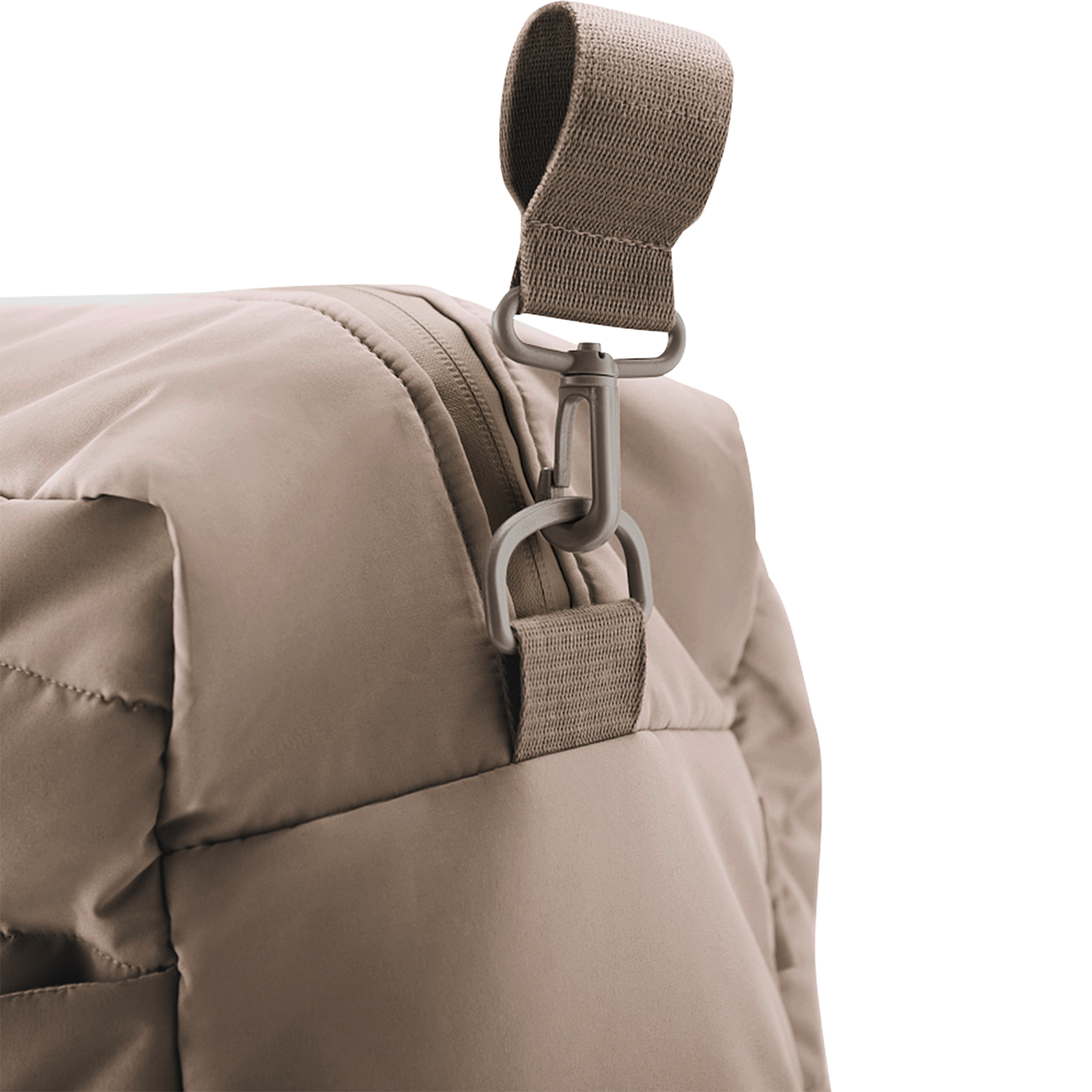 Quilted changing bag by Done by Deer | Britax Römer